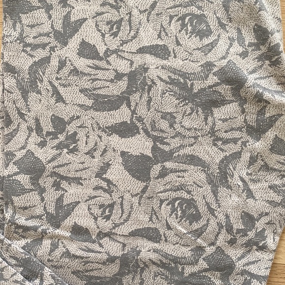 EUC Aritzia Talula Leggings - Floral Print - Picture 2 of 4